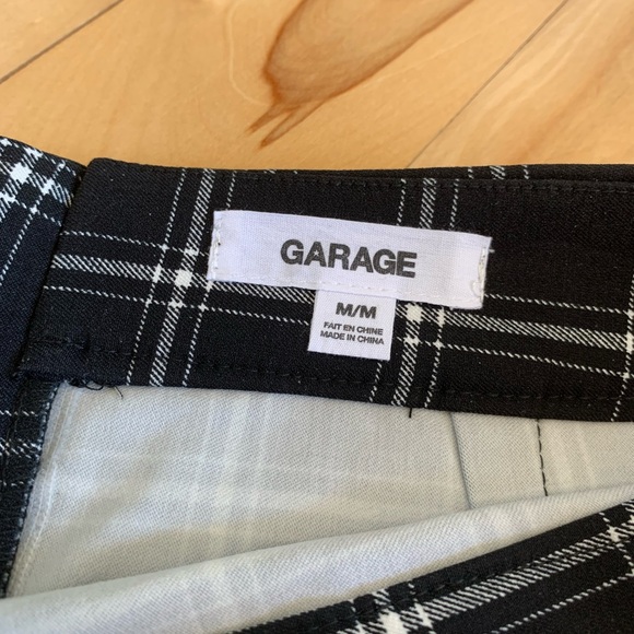 Garage black and white mini skirt size M NEVER WORN - Picture 3 of 6